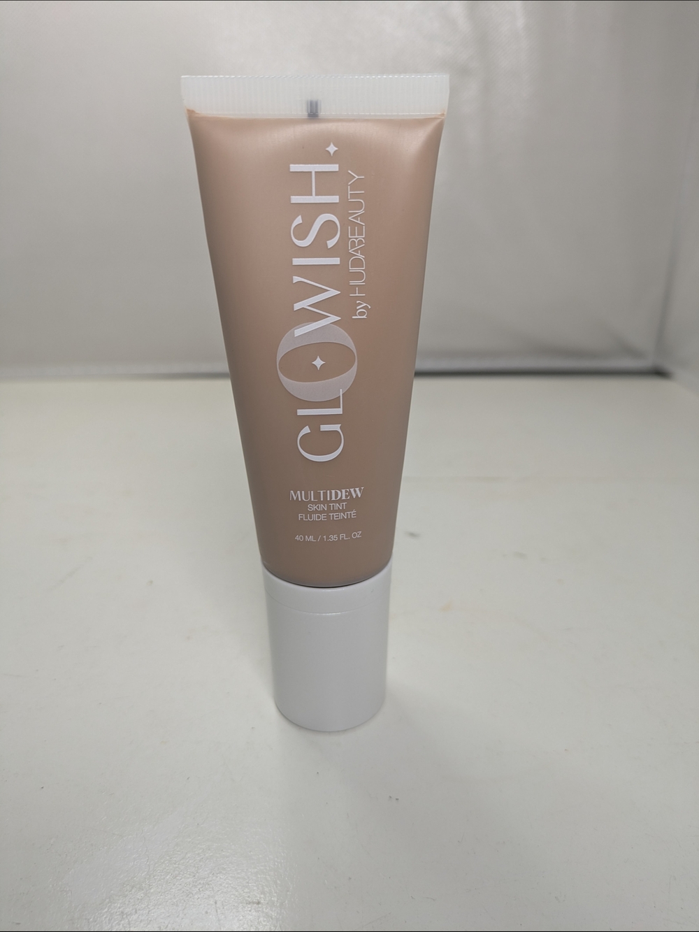 HUDA BEAUTY GLOWISH Multi Dew Skin Tint 08 Tan - NWOB